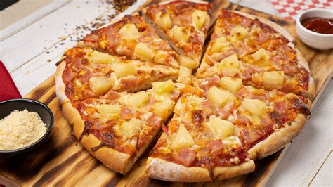 Copycat Dominos Hawaiian Pizza Recipe