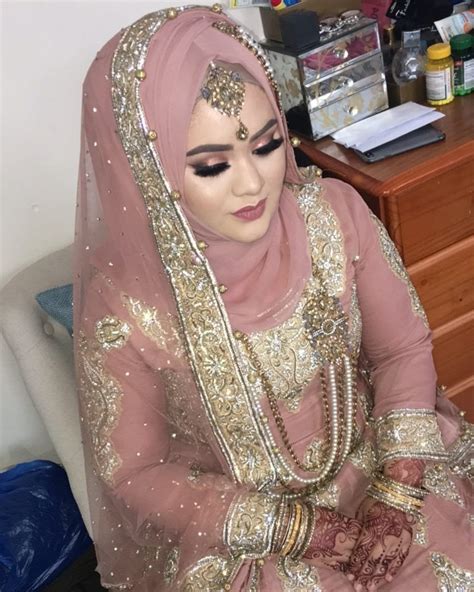 pin by 💕aafreen shaikh💕 on ⚘muslim wedding beauty⚘ bridal hijab nikah dress hijabi wedding