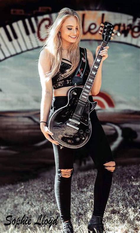 Sophie Lloyd Rocker Girl Female Musicians Female Guitarist