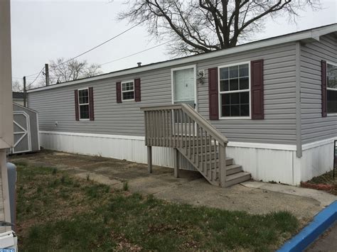 Prices include blocking, hurricane anchoring the home, central air conditioning and heat, vertical vinyl skirting, wooden steps and built to zone ii specifications. mobile home for sale in West Deptford, NJ: Mobile Pre 1976 - WEST DEPTFORD TWP, NJ 1100692