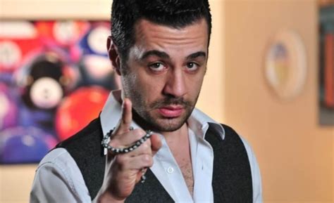 Haber, yazı, resim, video, anket. Onur Bilge Kimdir?