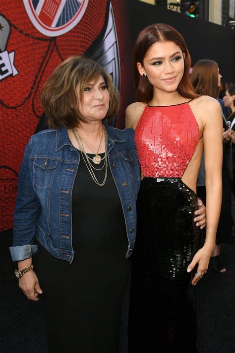 Zendaya At Spider Man Premiere 36 Photos The Fappening