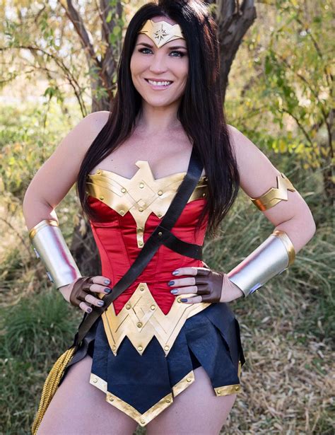 New Wonder Woman Corset In Classic Colors By Vivaww On Etsy Https