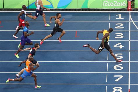 Knighton ran down the 100m olympic favourite, trayvon bromell, to win the 200m in a time of 20.11, shaving 0.02 seconds off bolt's 2003 time. Olympics 2016: Usain Bolt wins men's 200m run for 3rd ...