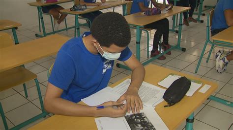 Top Départ Pour Le Brevet Des Collèges Mayotte La 1ère