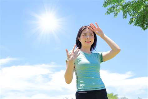 Maybe you would like to learn more about one of these? 熱中症警戒アラート、発令されたときに絶対取るべき「4つの ...