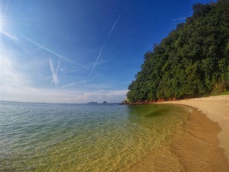 Check spelling or type a new query. Belog Lang: Pulau Songsong, Yan, Kedah Darul Aman, 2018