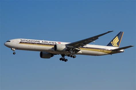 Singapore Airlines Fleet Boeing 777 300er Details And Pictures