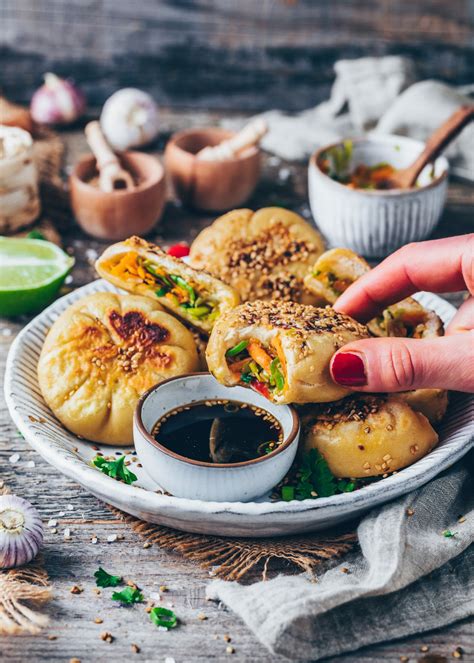 Place the steamer over a pot you've previously filled with cold water. Pan-fried Bao Buns | Vegan Steamed Dumplings - Bianca ...