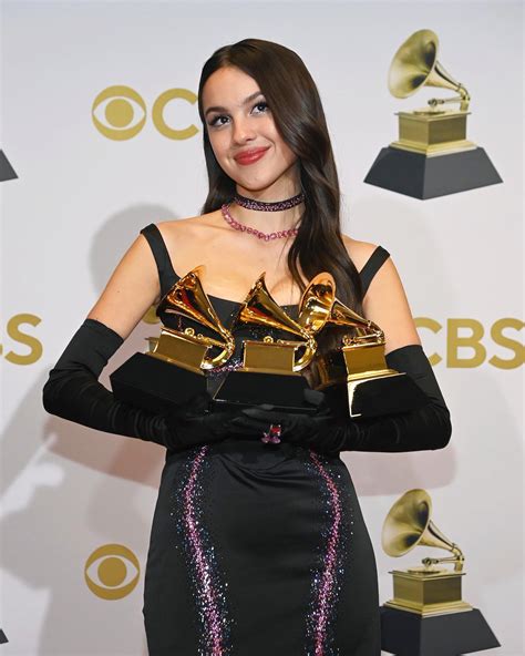 Confira Os Vencedores Do Grammy Em Noite De Olivia Rodrigo Jon