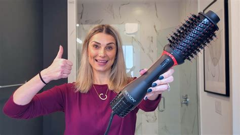 Revlon One Step Volumizer Plus 20 Hair Dryer And Hot Air Brush Black Youtube