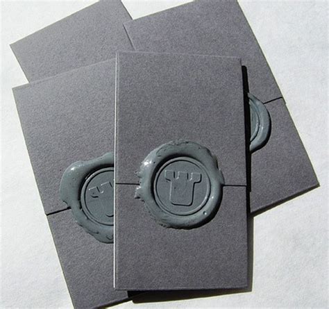 Unless you customized the size of your card or chose a specific product from a manufacturer, publisher defaults to the standard business card size of 2 inches by 3.5 inches. 51 Creative Business Cards That Will Make You Look Twice