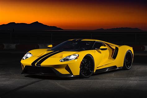 The story in a nutshell: Watch Everything the Ford GT Supercar Is Not - autoevolution