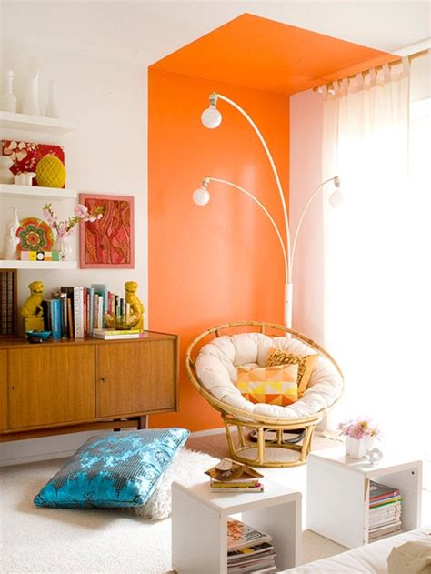 See how i created an ombre paint effect accent wall with an old desk, a few wood planks and kilz my first thought for my daughters accent wall/desk space was to paint the desk a contrasting color there are two main ways to create an ombre paint technique: All About Accent Walls! - Jerry Enos Painting