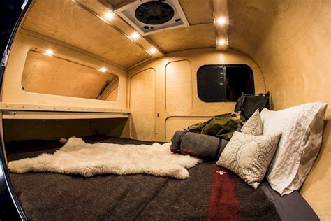 Nice 17 Awesome Tiny Camper Interiors17