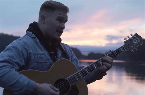 Maroon 5, rihanna, ed sheeran, katy perry, bruno mars, charlie puth, sam smith pop hits 2019. Zach Bryan Continues To Showcase Songwriting Prowess, Kicks Off 2020 With New Song, "Leaving ...