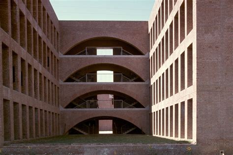 Lo Mejor De Louis Kahn 46 Años Después De Su Fallecimiento