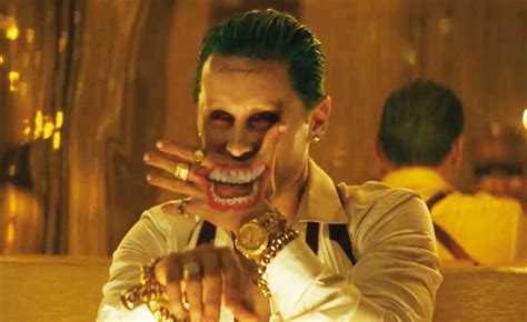 Joker Smile Hand Englshwir