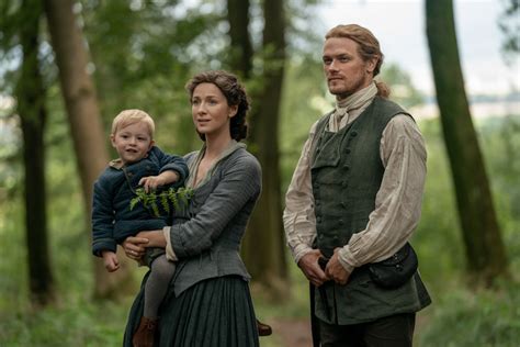 See The First Photo Of Sam Heughan And Caitriona Balfe In Outlander