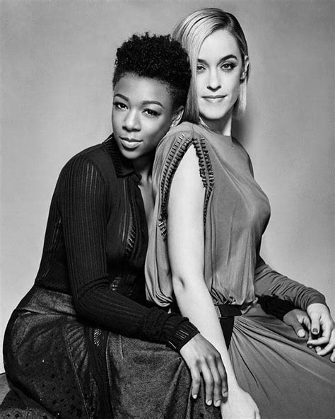 Pin By Rectus On L Cute Lesbian Couples Black Lesbians Samira Wiley