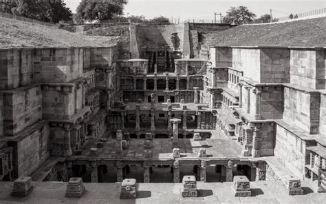 Watch out his 18th cruel attack on the 'true somnath temple' history repeats itself. Somnath Temple Attack Story