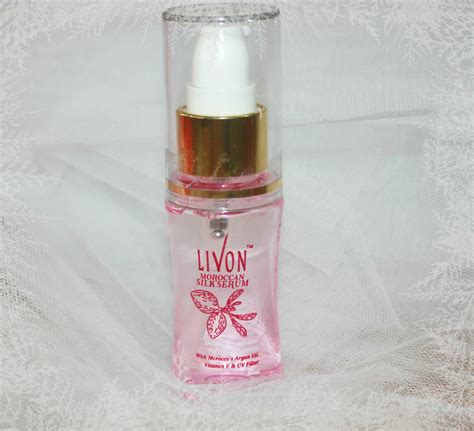 • livon silky potion's unique cutisoft formula instantly smoothens and softens the hair cuticles, transforming your dry, rough and brittle hair into. Makeup Review & Beauty Blog : Livon Moroccan Silk Serum Review
