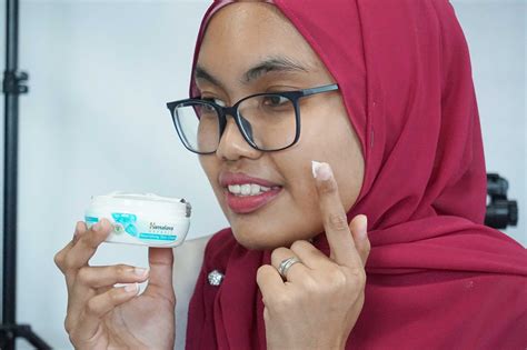 Maybe you would like to learn more about one of these? 7 PRODUK HIMALAYA AKU BAWA KE LAOS - Mek Onie