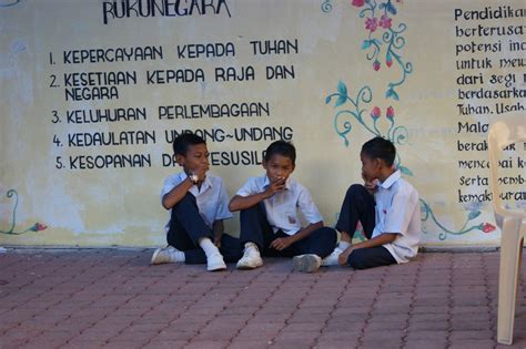 Pekeliling dan dasar pengurusan ict; Blog Rasmi Sekolah Kebangsaan Taman Bunga Raya 1: PROGRAM ...