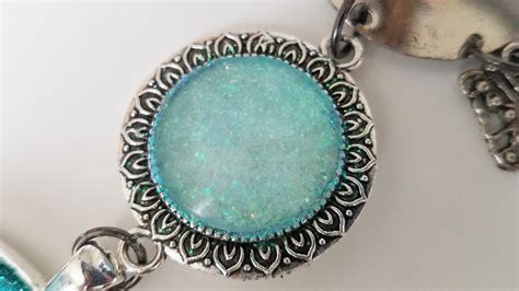 Erin Reed Makes Diy Etched Glitter Jewelry