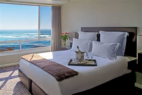 Incredible Bedroom With Sea View Bedroom Design