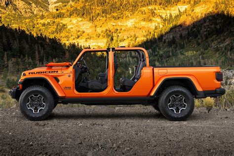 Jeep Adds Bikini Blue And Punkn Orange To The Wrangler And Gladiator