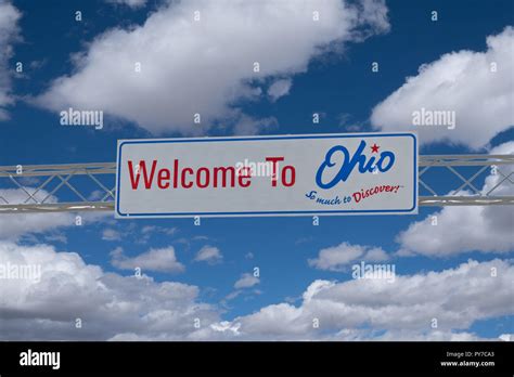 Welcome Ohio Sign State Border Hi Res Stock Photography And Images Alamy