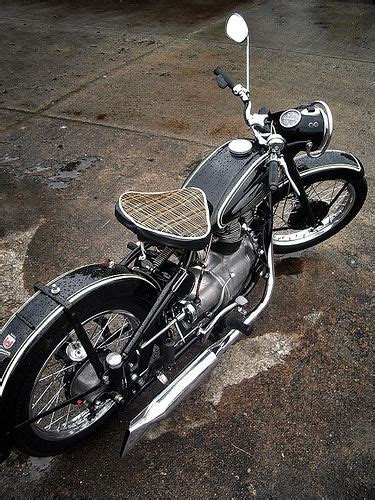 Vintage Bmw 125cc Motorcycle Pinterest Bikes Self Storage And