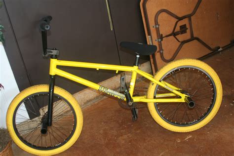 4.3 out of 5 stars. Lookin Yellow - Just2Silly808 - BMX Pictures - Vital BMX