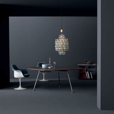 An expression of the designer's creativity: Lissoni Grasshopper Table | Knoll