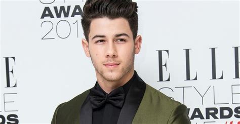 Nick Jonas Se Candidata Para Viver Batman Em Novo Filme