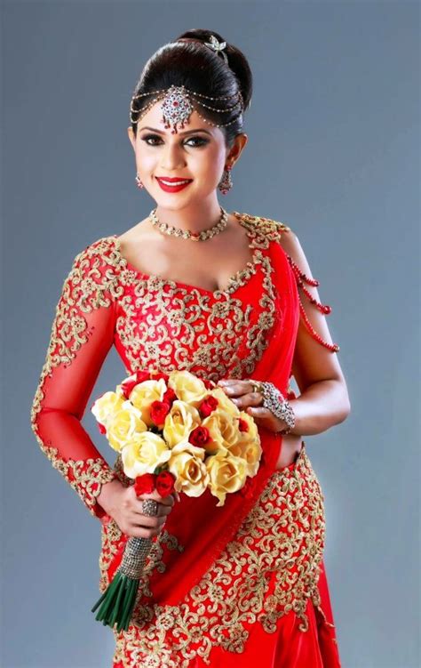 Homecoming Hairstyles In Sri Lanka Bridesmaid Saree Bridal Dresses
