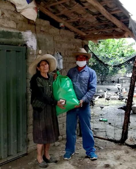 Cachachi entrega canasta familiar a población vulnerable ~ Asi es Cajabamba