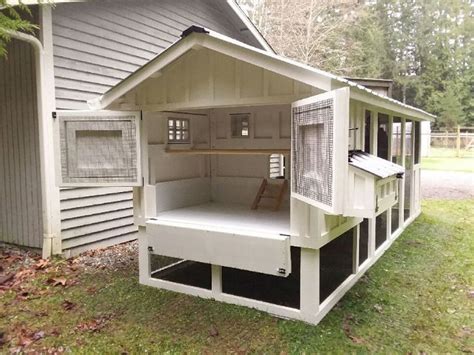 This enclosure is ideal for keeping chickens contained in small and large backyards, preventing chickens from wandering, providing rain and sun protection and keeping chickens safe from predators. Pin on Carolina Coops - Walk-In Custom Chicken Coops