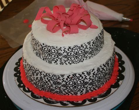 17th wedding anniversary gift ideas include shells, furniture and watches. 17th Birthday Cake | Cakes | Pinterest | 17th birthday ...