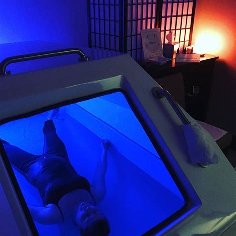 Why Sensory Deprivation Tanks Are The Latest Celebrity Recovery Trend Men’s Health