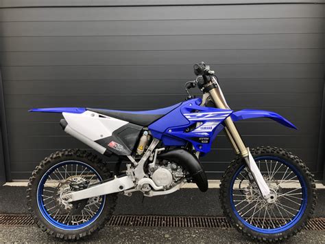 Lightweight, quick and easy to maintain, the yz125 is a perfect transition bike for those too big for 85s but too small or inexperienced. YAMAHA YZ 125 2019 125 cm3 | moto cross | 60 km | Bleu ...