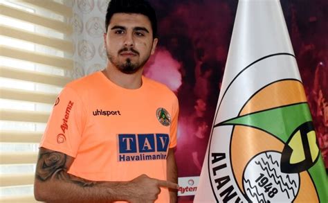 İddiaya göre alanyaspor, ozan tufan'ı sezon sonuna kadar kiraladı. Ozan Tufan, Alanyaspor'a transfer oldu; 'Futbolu çok ...