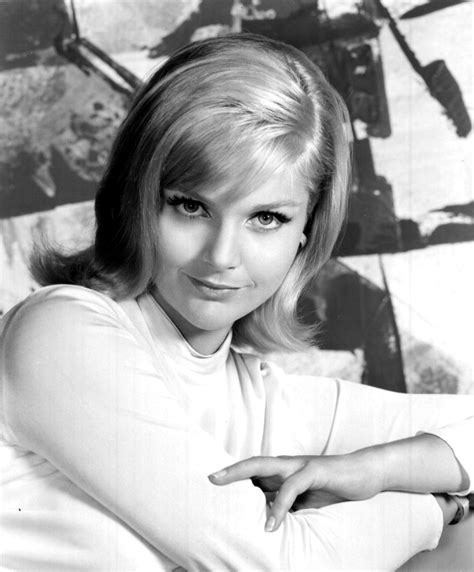 Sang carols at the christmas eve service verb last night. Carol Lynley - Wikiwand