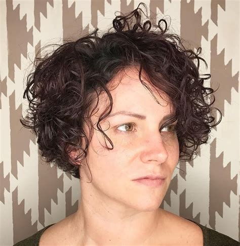 They can opt for any of the curly short hairstyles mentioned here. 60 Short Shag Hairstyles That You Simply Can't Miss ...