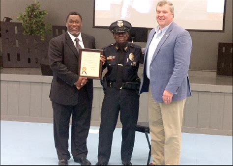 Buckshot smith was born and raised in his small town of camden, arkansas, located about 100 miles south of little rock. L.C. 'Buckshot' Smith honored on birthday