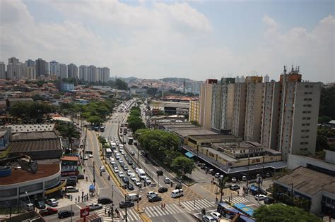 Serra abre agendamento para pessoas com 35 anos ou mais no próximo domingo (27). Prefeitura de Taboão da Serra segue decreto estadual sobre ...