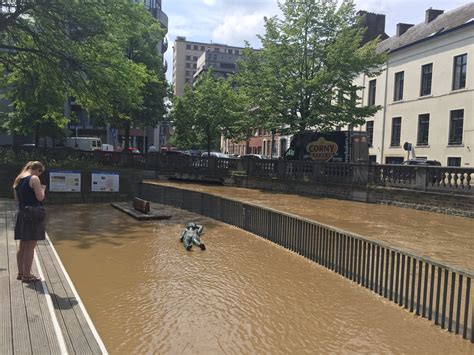 Foto Leuvense Legende Komt Tot Leven Dankzij Wateroverlast Leuven