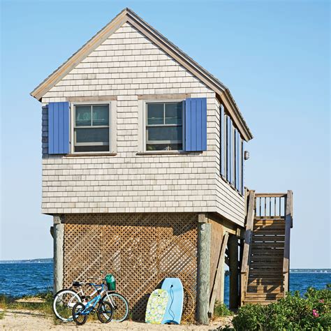 Tiny Cape Cod Beach House Exterior Small Beach Houses Beach House