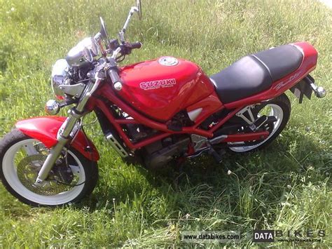 I have tried to tell the suzuki gsf 400 bandit model history on this page as i know it. 1991 Suzuki GSF 400 Bandit